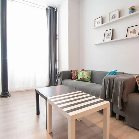 Familias Y Grupos - Muy Buena Ubicacion - Appartement